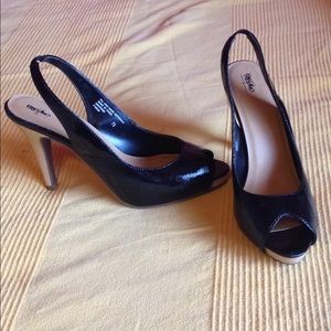 Mossimo patent black peep toe heels